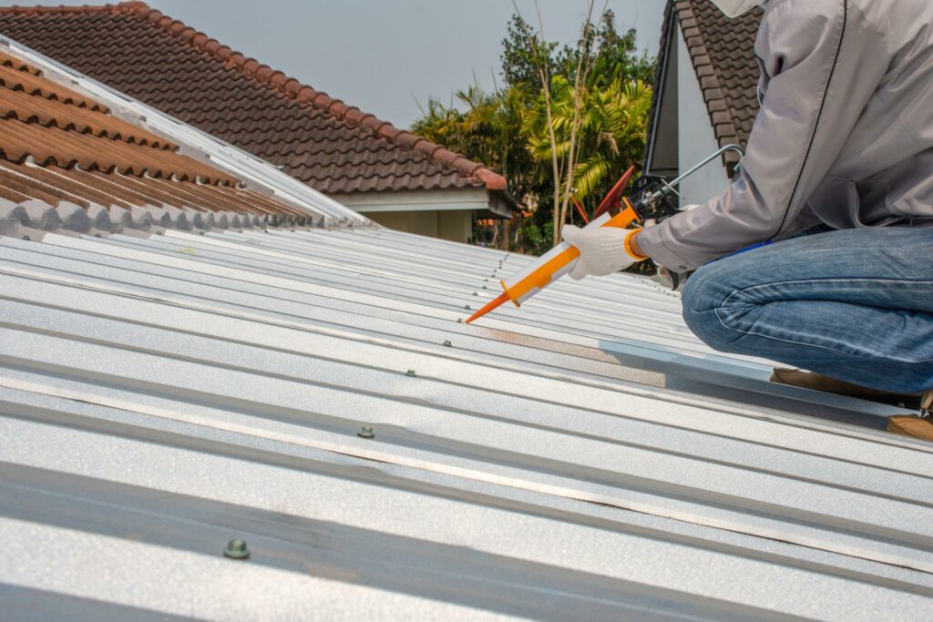 3 Best Signs of Hidden Roof Leaks | Home Service Hookup