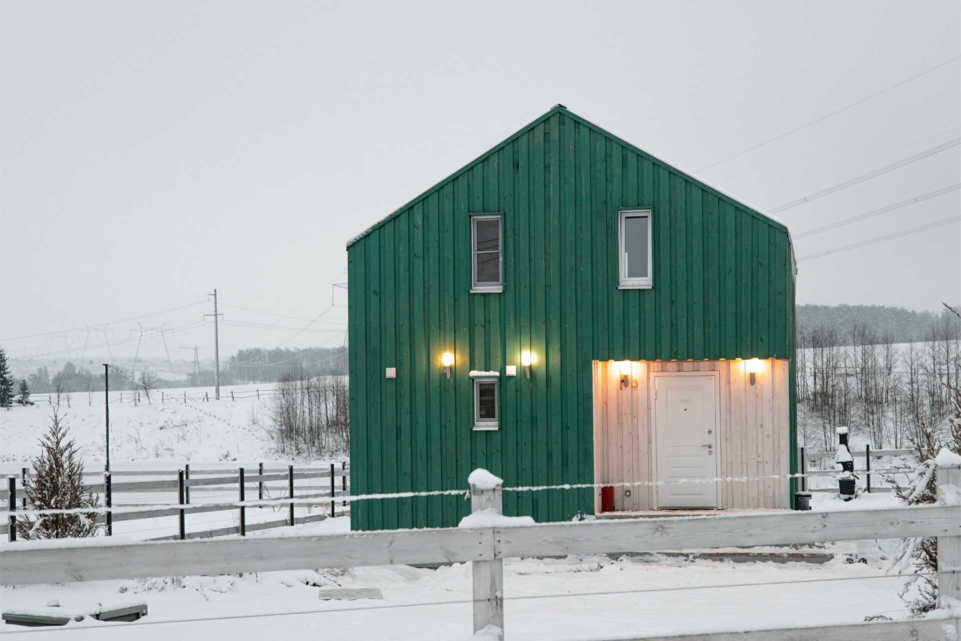 What Are Innovative Ways to Personalize Metal Buildings?