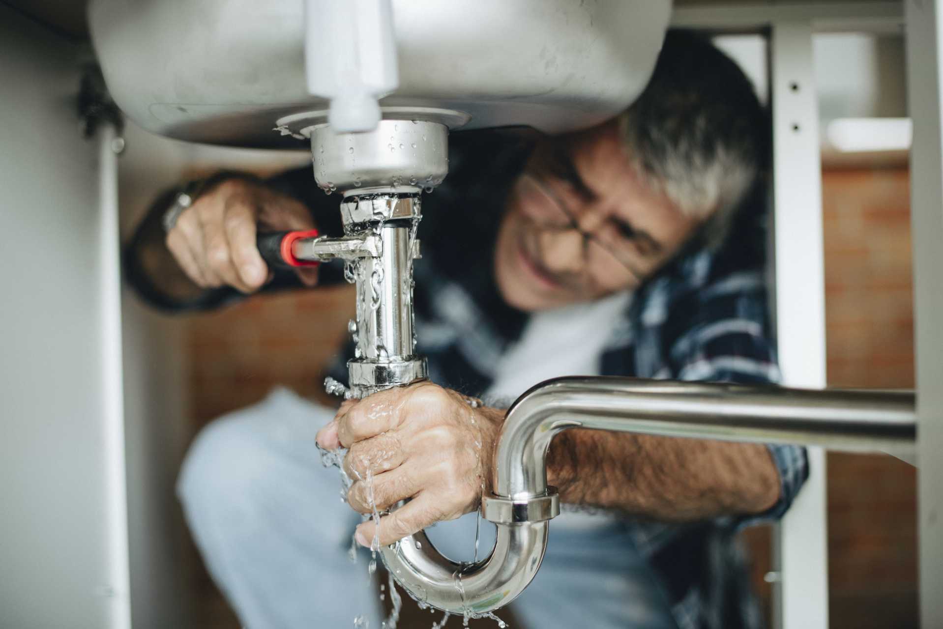 Is there a big difference between hiring a professional plumber vs diy?